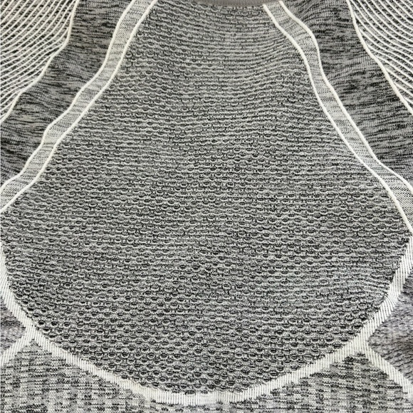 Athleta Gray Crew Neck Cropped Sweater - Picture 6 of 7